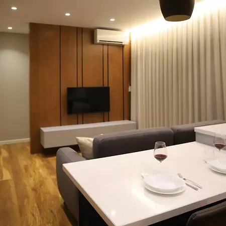 Apartment Center 1